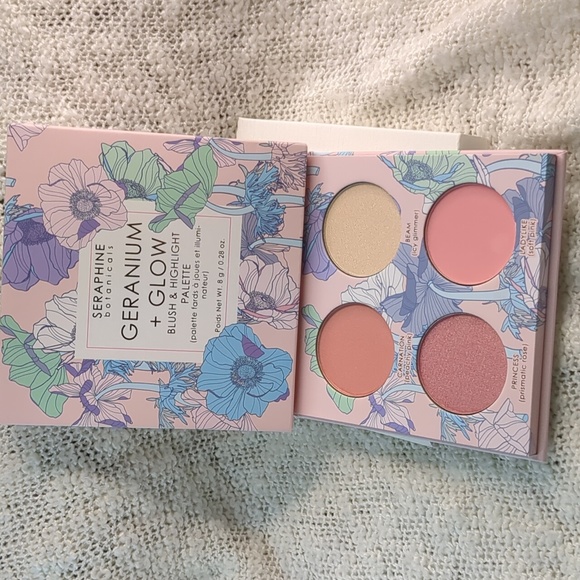 SERAPHINE botanicals Geranium+Glow Blush+Highlight Palette in HELIOPINK - Picture 12 of 12